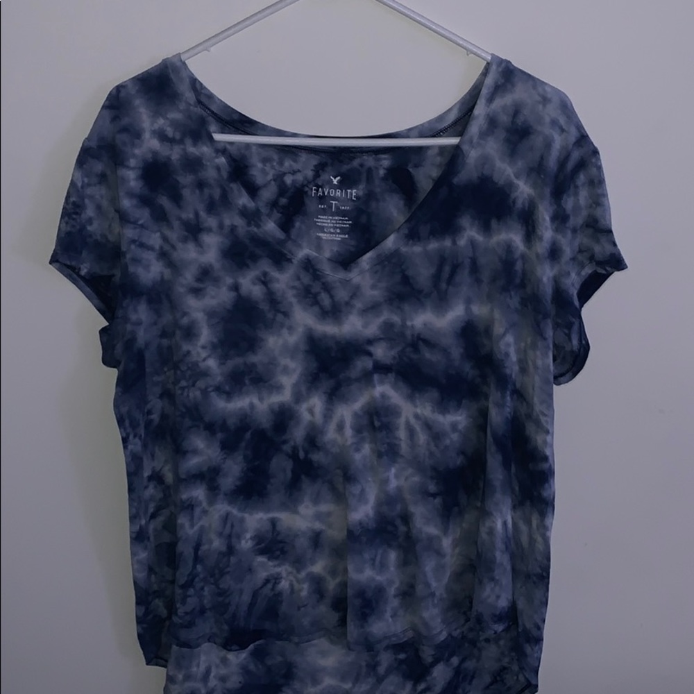 American eagle favorite tee size large